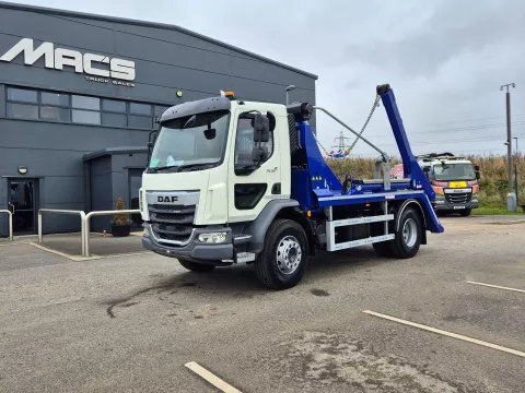 2024 DAF XBC Skip img