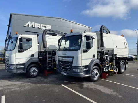 2023 DAF LF Road sweeper img