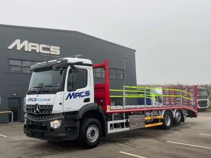 2024 Mercedes-Benz Trucks Arocs Beavertail img