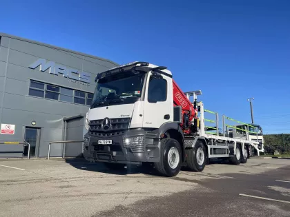 2026 Mercedes-Benz Trucks Arocs Crane img