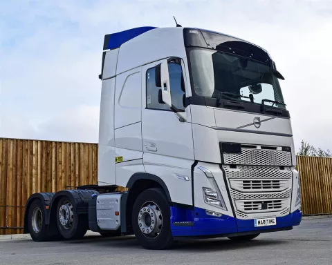 Volvo FH5 Globetrotter 460 bhp, Euro 6 TCE, 2022 (71) - Available Now! img