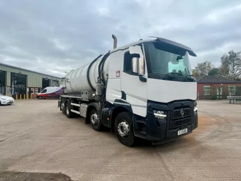 VJ 4K on Renault Chassis img