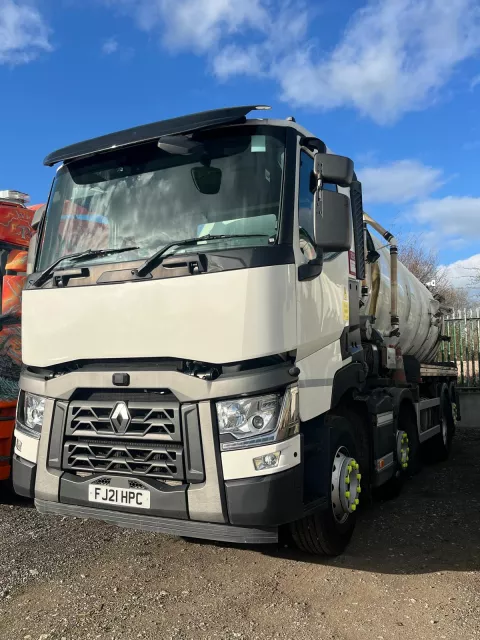 VJ 4K on Renault Chassis img