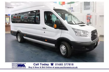 2016 Ford Transit Minibus img