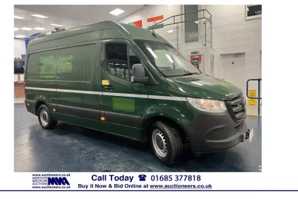 2019 Mercedes-Benz Sprinter Panel Van img
