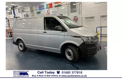 2021 Volkswagen Transporter Panel Van img