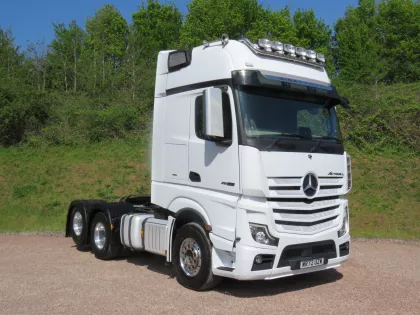 Mercedes Actros L 2663 Gigaspace Tag Axle img