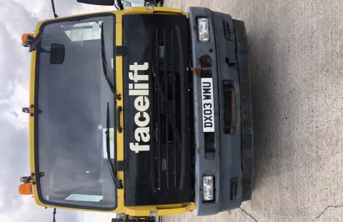 Volvo FL 6-18 cab and chassis img