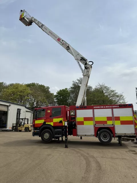 SCANIA P310 MAGIRUS MULTISTAR FIRE ENGINE (2009) 4X2 RIGID (CARP) img