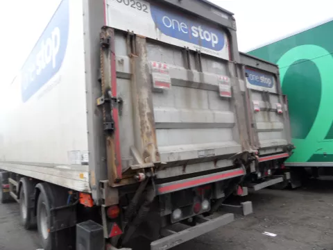 2016 LAWRENCE DAVID 12.7mt tandem axle box vans on BPW drum brakes fitted with a cantilever tail lift img
