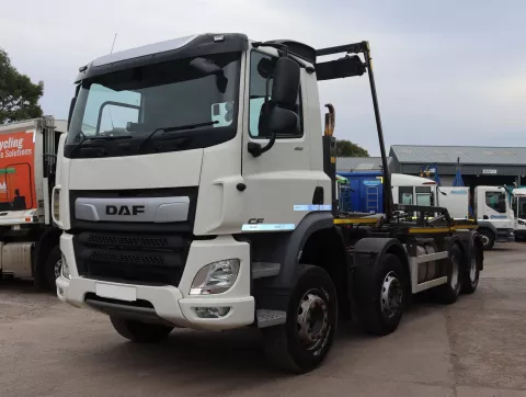 2021 DAF CF450 8x4 Hyva Hook Loader img
