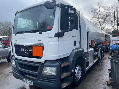 2009 MAN TGS 26.320 RIGID FUEL TANKER (CHOICE OF 7) img