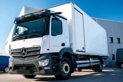 Mercedes-Benz Actros Temperature Controlled img