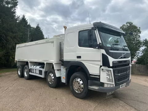 2016 Volvo FM Tipper img