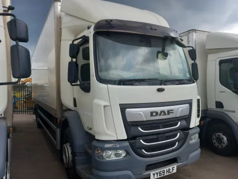 2019 DAF LF 260 Box Tail Lift img