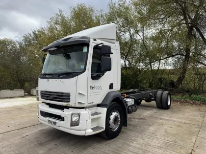 2011 volvo fe 240 18 tonne chassis cab img