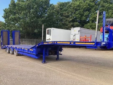 2016 Montracon Triaxle Stepframe img