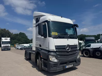 2018 Mercedes-Benz 1843 Actros img