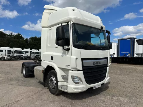2017 DAF CF Tractor Unit img
