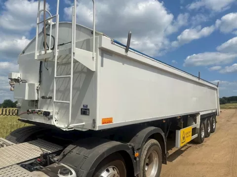2017 Wilcox Trailer Tipper img