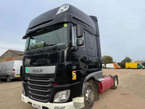 DAF 106 XF, YEAR 2015, SUPER SPACE CAB, LOW MILAGE, CHOICE OF 4 AVAILABLE img