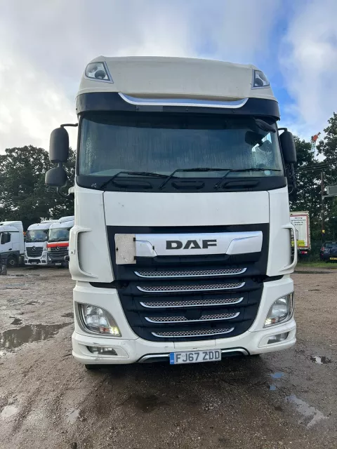 DAF 106 480 XF, YEAR 2018, SUPER SPACE CAB, IN GOOD CONDITION img