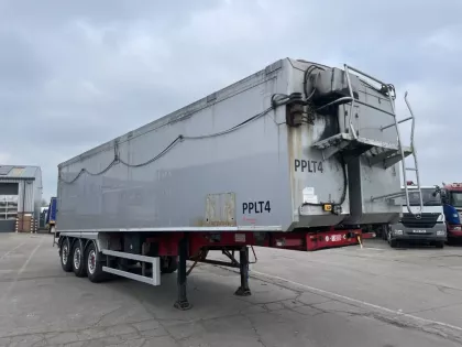 CRANE FRUEHAUF 70 CU-YD ALUMINIUM PLANK SIDED SLOPER BULK TIPPING TRAILER - 2015 - C410778 img