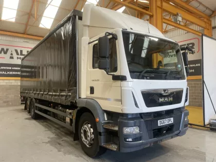 MAN TGM 26.290 *EURO 6* 6X2 26 TONNE CURTAINSIDER - 2017 - DG67 OPL img