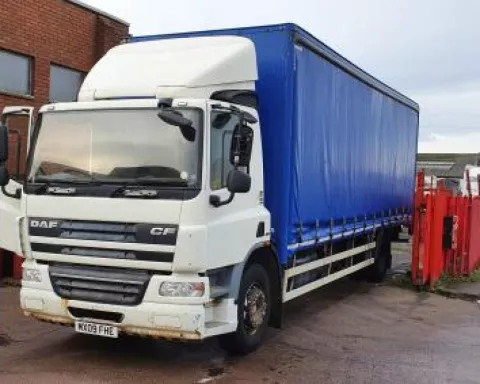 DAF CF65 220 img