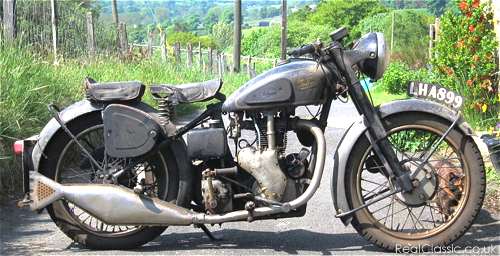 Velocette MAC...