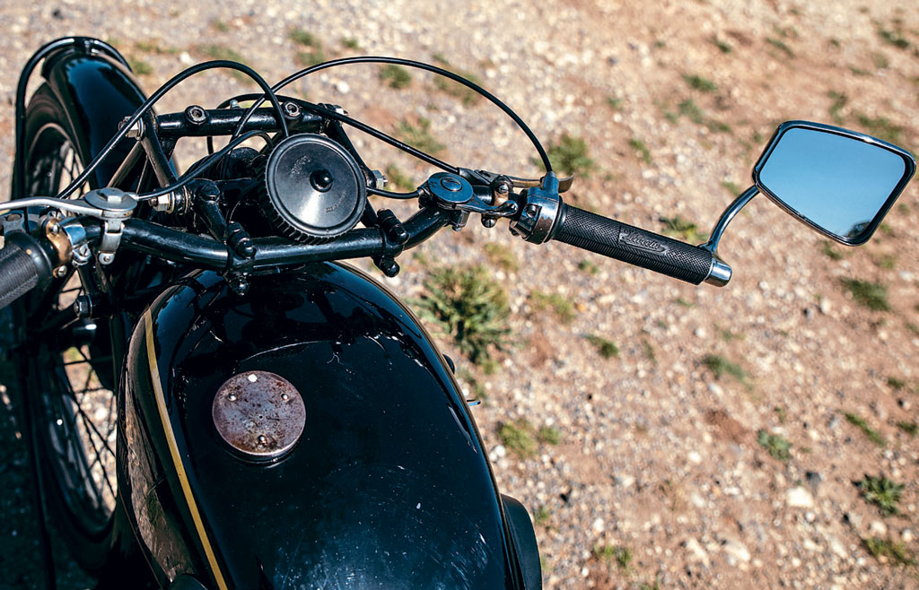 Handlebars are ‘KTT pattern.’