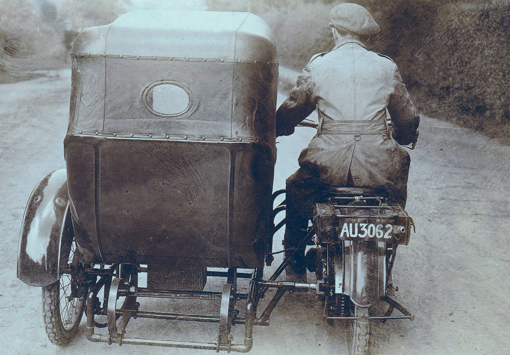 Sidecar bodies in the early 1920s don’t get much bigger than this. Almost like an Austin Seven body on a sidecar chassis… we’ve no idea what the bike is, but let’s hope it was a big V-twin…