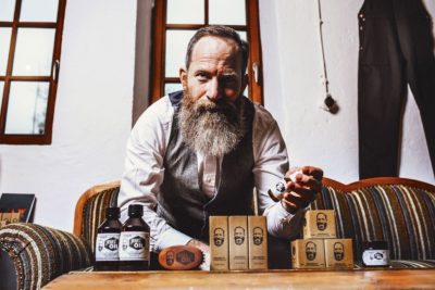 Bilder: © Beyer's Oil Portraits: © Siegfried Wiest / oder © Beyer´s Oil Bilder: © Beyer's Oil Portraits: © Siegfried Wiest / oder © Beyer´s Oil