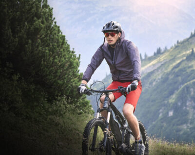 STROLZ-FS18-Werbebild-Bike-32803-dunkler STROLZ-FS18-Werbebild-Bike-32803-dunkler