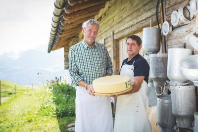 La Loupe Gerhard Lucian Burghotel 4 La Loupe Gerhard Lucian Burghotel 4