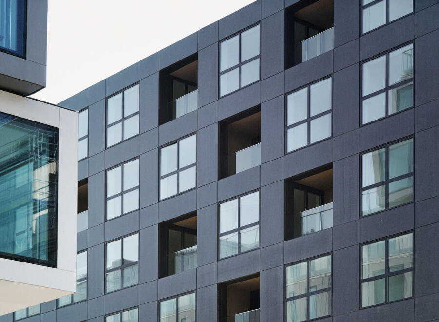 SLIDE_Com_Lan_Sausure_Exteriors_20140801-422
