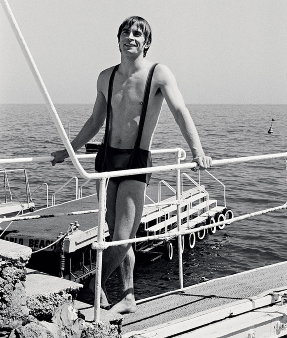 Rudolf Nureyev Cover