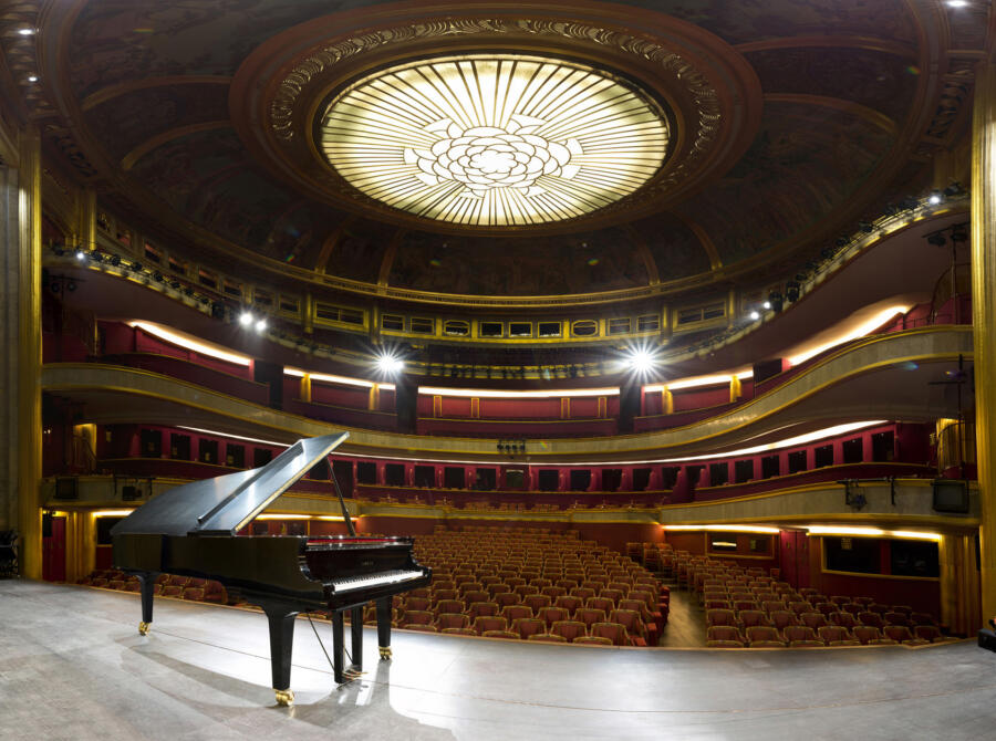 Theatre_ChampsElysee_Piano