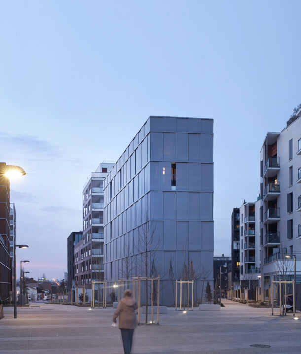 LAN_COLOMBES_COVER