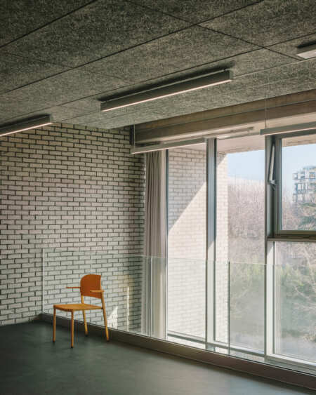 17-LAN-Institut-Leonard-de-Vinci-Nanterre-Charly-Broyez