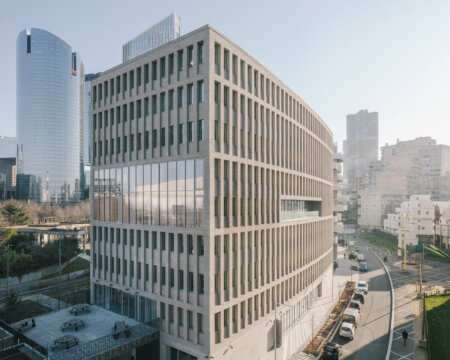 24-LAN-Institut-Leonard-de-Vinci-Nanterre-Charly-Broyez