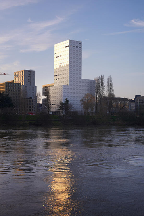 Com_Lan_Polaris_Tower_Series1_20180227_C-JulienLanoo_68863