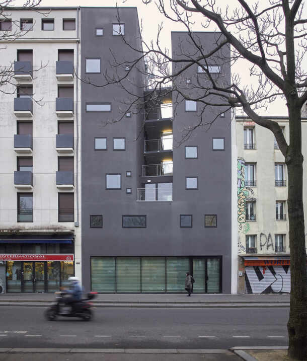 Com_Lan_Paris18_CenterOfReinsertion_C-JulienLanoo_20180307_70356-copyCOVER800