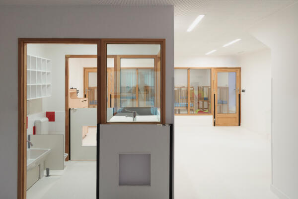 Com_Lan_CrecheRueDuClos_Paris20_Paris_C-Julienlanoo_20190107_102726-copy