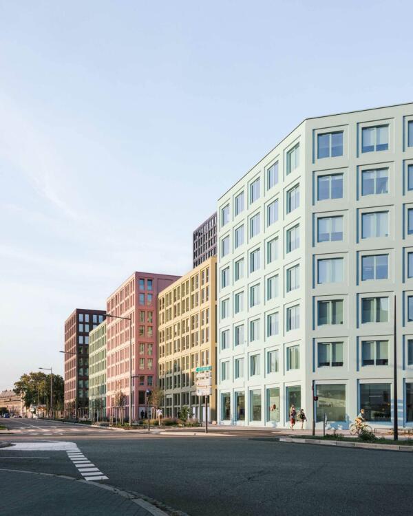 76-LAN-ilot-St-Urbain-Strasbourg-Charly-Broyez