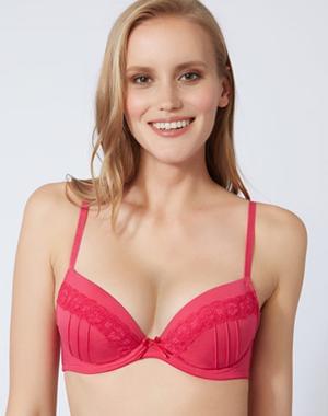 70% off VIP Sale at Boux Avenue!