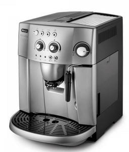 De'Longhi Magnifica Bean to Cup Espresso/Cappuccino Coffee Machine ESAM4200 -