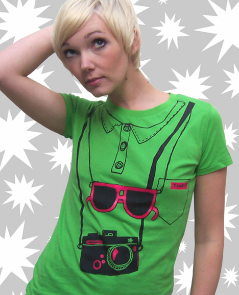 camera_shirt_pkgr