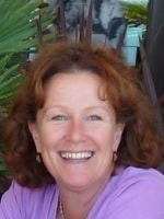 agent photo - julia vaughan