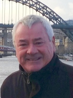 agent photo - david molyneux